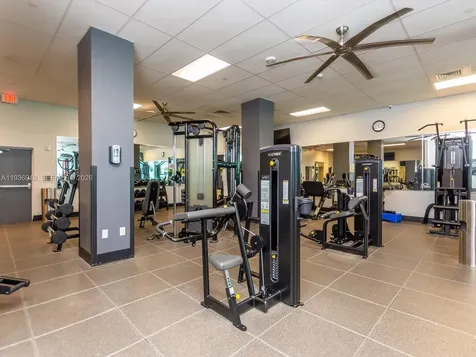 2501 S Ocean Drive Hollywood FL 33019