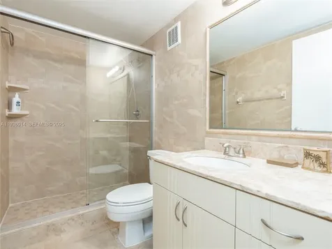 3725 S Ocean Drive Hollywood FL 33019