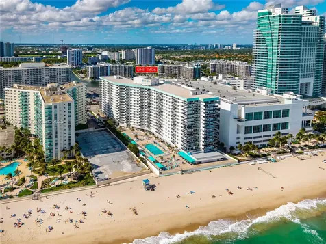3725 S Ocean Drive Hollywood FL 33019