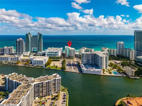 3725 S Ocean Drive Hollywood FL 33019