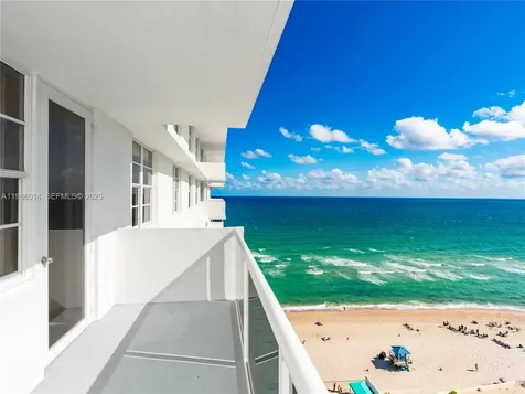 3725 S Ocean Drive Hollywood FL 33019