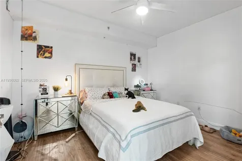 7918 Harbor Island Drive North Bay Village FL 33141