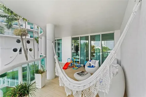 7918 Harbor Island Drive North Bay Village FL 33141