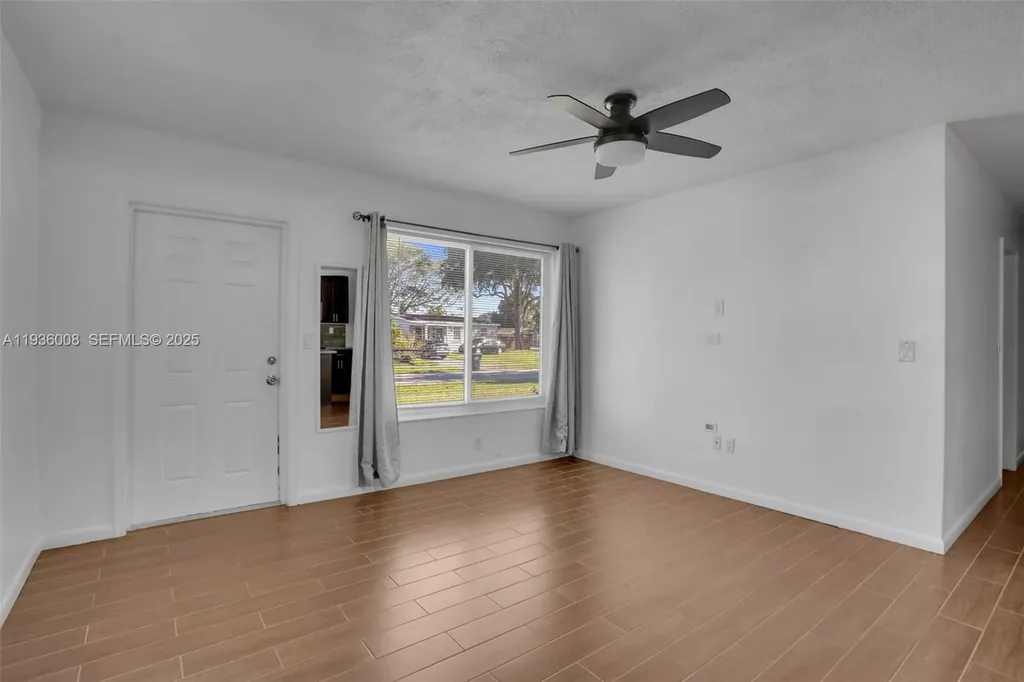 510 N 69th Avenue Hollywood FL 33024