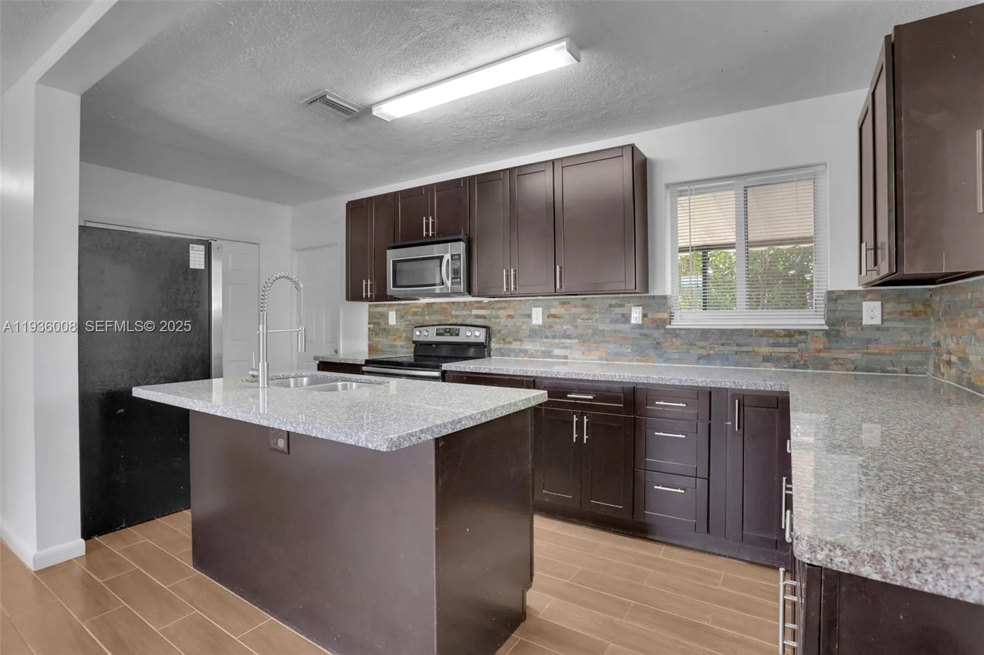 510 N 69th Avenue Hollywood FL 33024