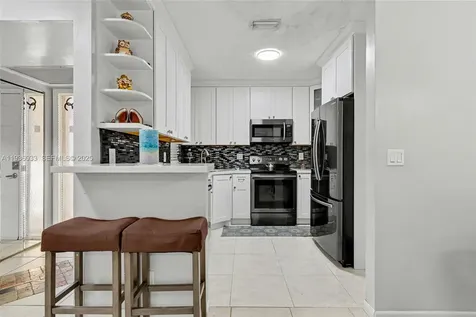 4534 S Carambola Circle S Coconut Creek FL 33066