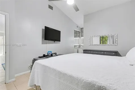 4534 S Carambola Circle S Coconut Creek FL 33066