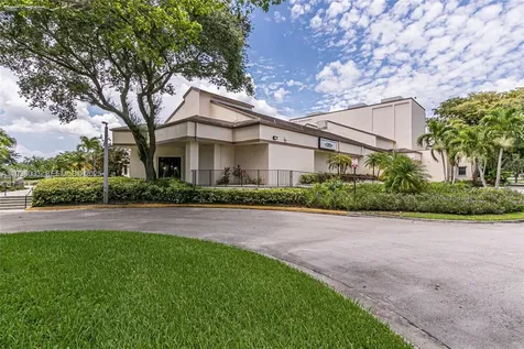 4534 S Carambola Circle S Coconut Creek FL 33066