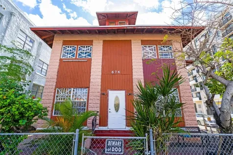 676 SW 1st Street Miami FL 33130