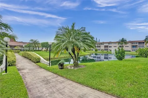 4701 NW 34th Street Lauderdale Lakes FL 33319