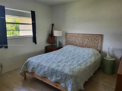 4701 NW 34th Street Lauderdale Lakes FL 33319
