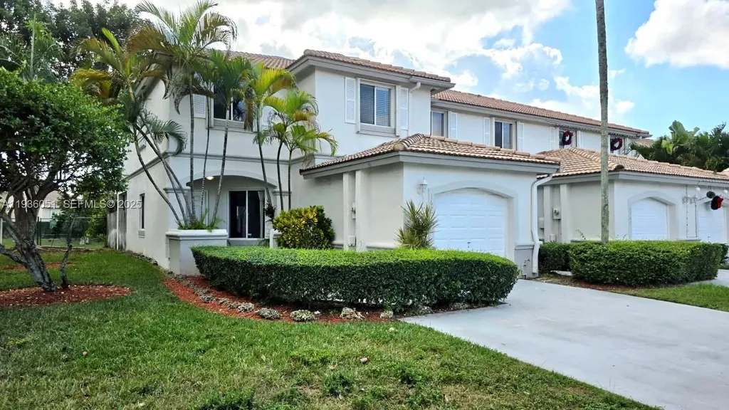 16276 SW 75th Street Miami FL 33193
