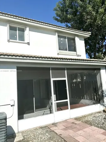 16276 SW 75th Street Miami FL 33193