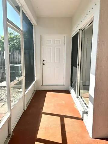 16276 SW 75th Street Miami FL 33193