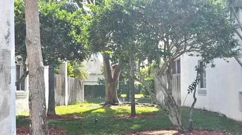 16276 SW 75th Street Miami FL 33193