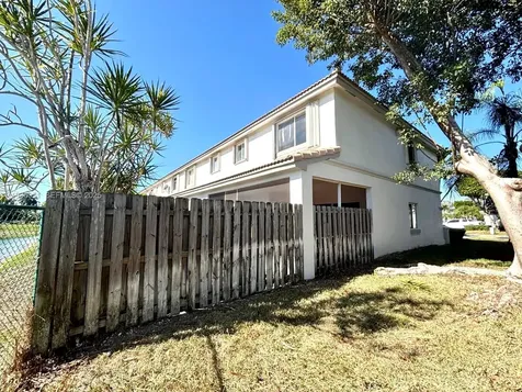 16276 SW 75th Street Miami FL 33193