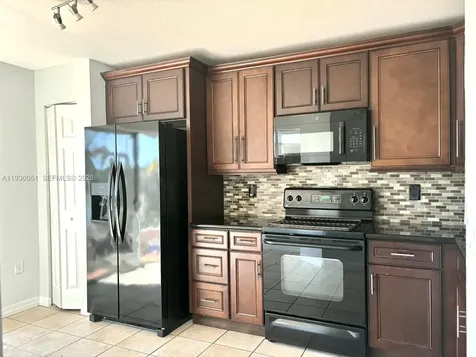 16276 SW 75th Street Miami FL 33193