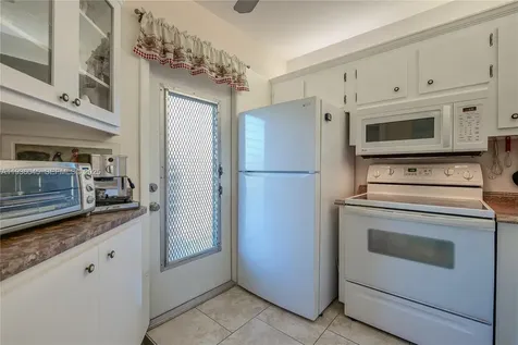 3501 NW 47th Avenue Lauderdale Lakes FL 33319