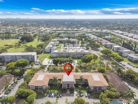 4900 Washington Street Hollywood FL 33021