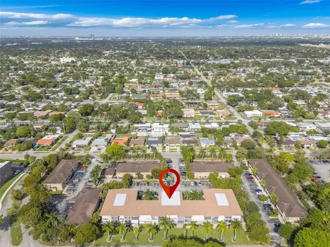 4900 Washington Street Hollywood FL 33021