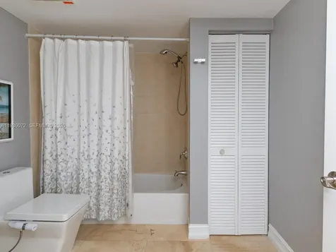 16699 Collins Avenue Sunny Isles Beach FL 33160