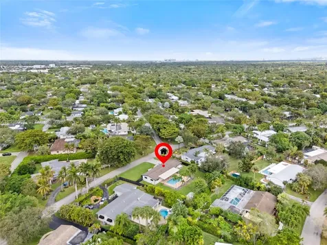 8360 SW 148th Drive Palmetto Bay FL 33158