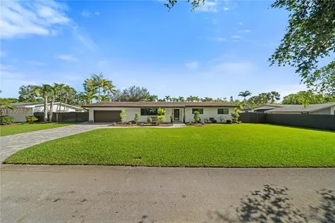 8360 SW 148th Drive Palmetto Bay FL 33158