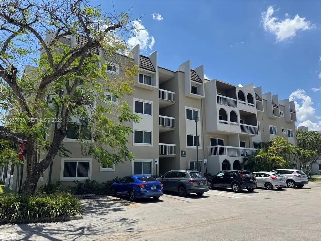 7703 Camino Real Miami FL 33143