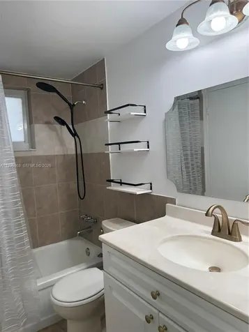 7703 Camino Real Miami FL 33143