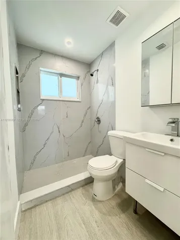 111 NW 7th Avenue Dania Beach FL 33004