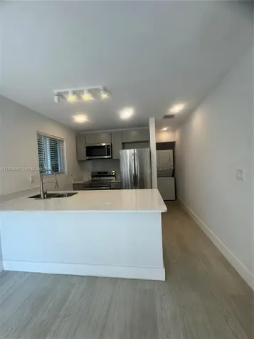 111 NW 7th Avenue Dania Beach FL 33004