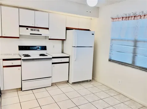 13000 SW 15th Court Pembroke Pines FL 33027