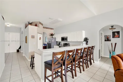 8916 SW 213th Street Cutler Bay FL 33189