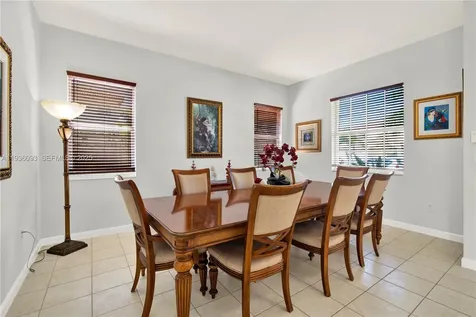 8916 SW 213th Street Cutler Bay FL 33189