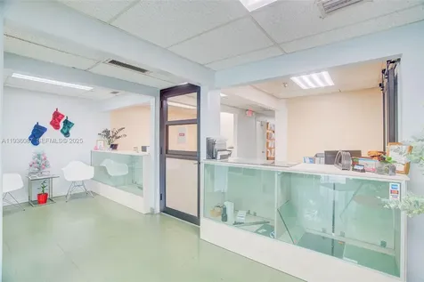 6860 NW 75th Street Medley FL 33166