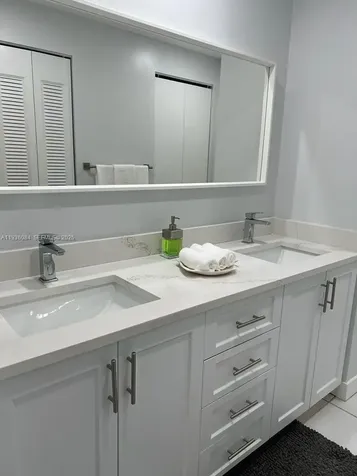 1541 S Ocean Boulevard Lauderdale By The Sea FL 33062