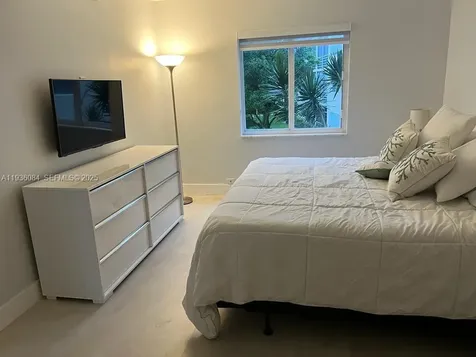 1541 S Ocean Boulevard Lauderdale By The Sea FL 33062