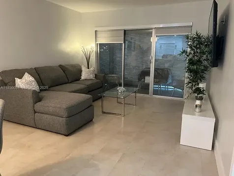 1541 S Ocean Boulevard Lauderdale By The Sea FL 33062