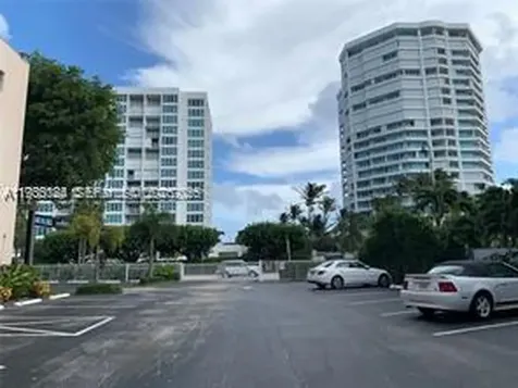 1541 S Ocean Boulevard Lauderdale By The Sea FL 33062