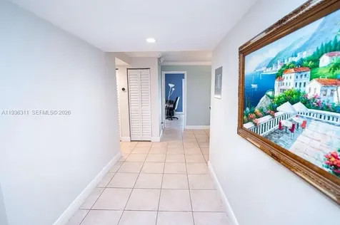 8600 SW 109th Avenue Miami FL 33173