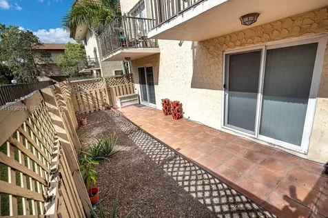 8600 SW 109th Avenue Miami FL 33173