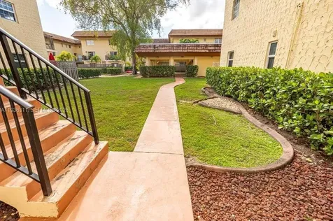 8600 SW 109th Avenue Miami FL 33173