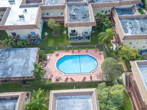 8600 SW 109th Avenue Miami FL 33173