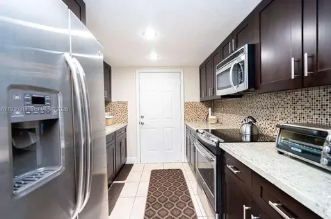 8600 SW 109th Avenue Miami FL 33173
