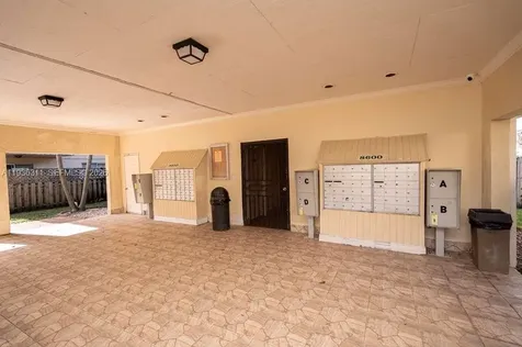 8600 SW 109th Avenue Miami FL 33173