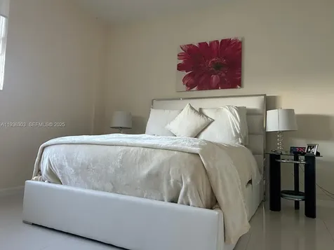 3801 S Ocean Drive Hollywood FL 33019