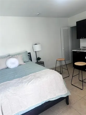 1265 SW 6th Street Miami FL 33135