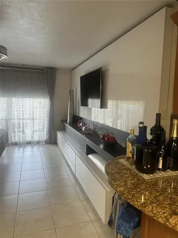 19201 Collins Avenue Sunny Isles Beach FL 33160