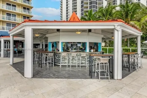 19201 Collins Avenue Sunny Isles Beach FL 33160
