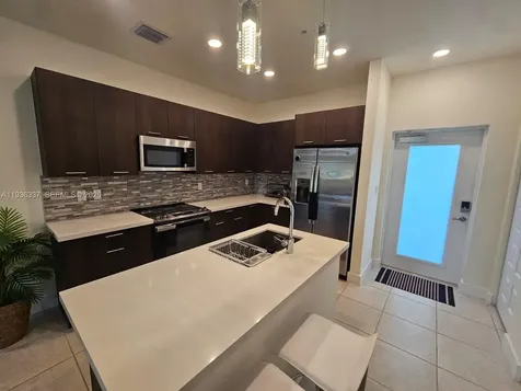 8301 NW 41st Street Doral FL 33166